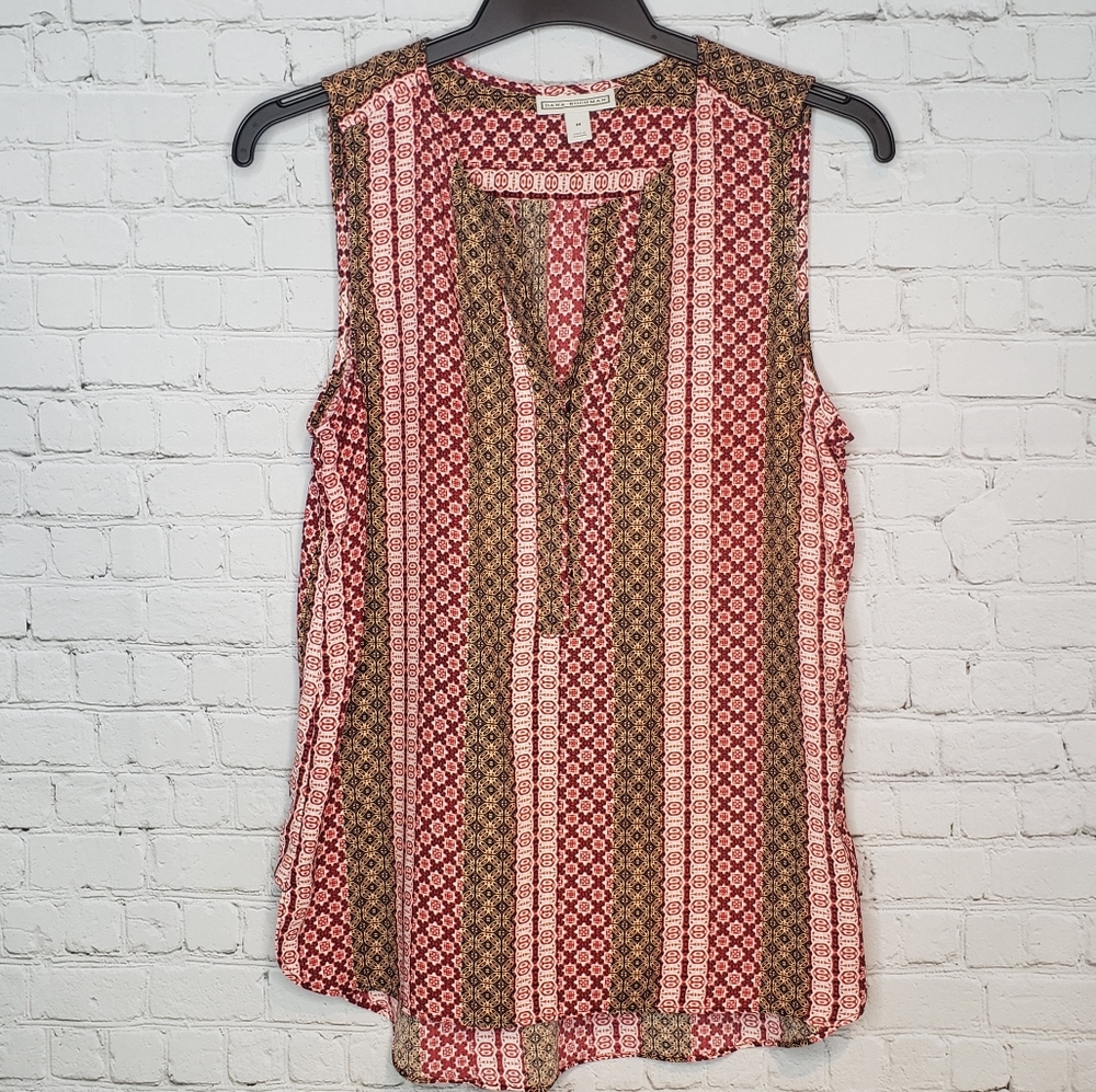 Dana Buchman High Low Top M